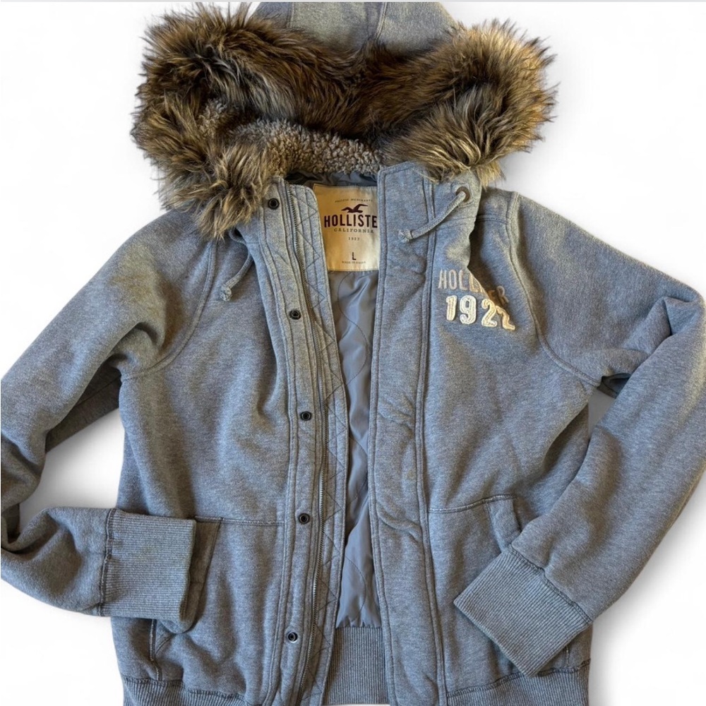 Hollister Gray Jacket with Fur Hood